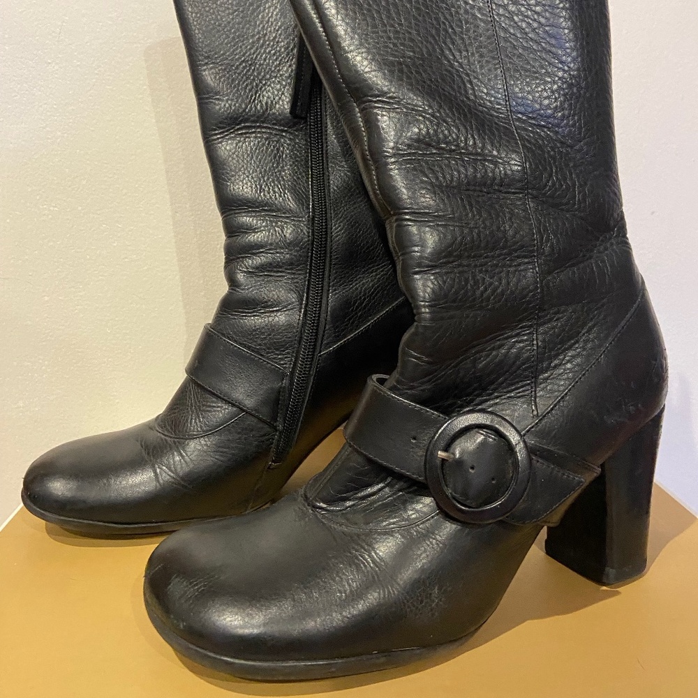 Vintage Fluevog leather mid-calf high heel boot with mod buckle, W 9.5